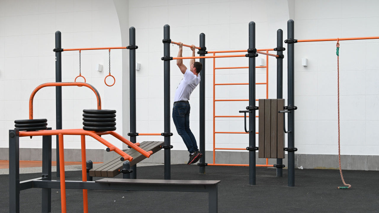 Для снижения массы тела и поддержания работы се...