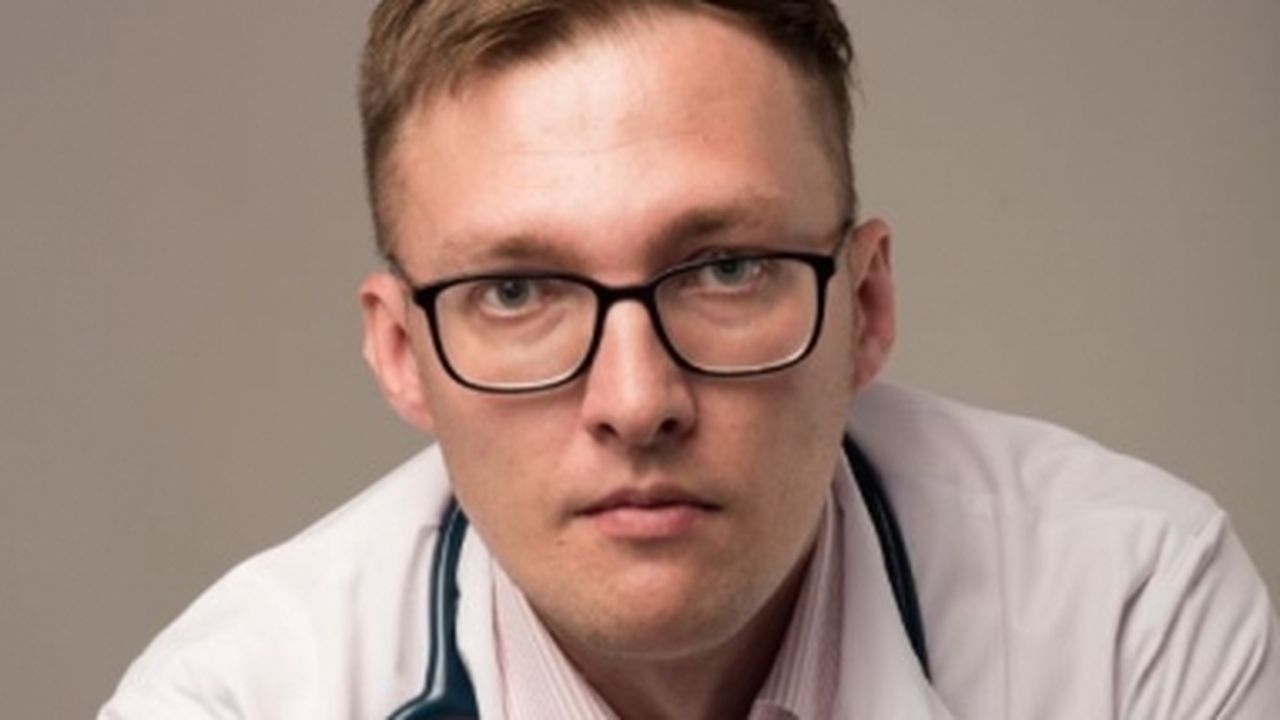 Ульяновский педиатр Дмитрий Малых отправится в Шанхай за новыми медицинскими знаниями Известный детский врач из Ульяновска и бывший д...