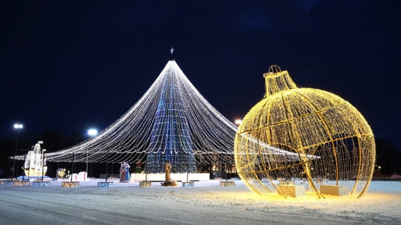 Улицы Ульяновска и общественный транспорт город...
