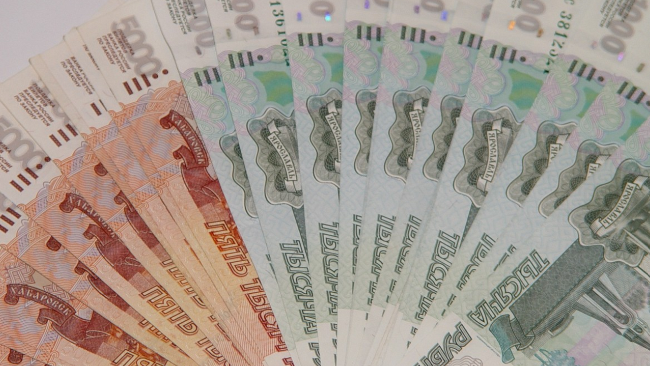 Зарплата в СССР 1980 года: сколько это реально стоит в рублях 2026 и как живут на это сейчас Честный пересчет советской зарплаты 1980 года в...