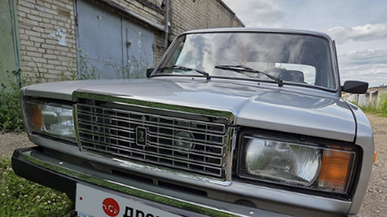 В Смоленске выставили на продажу автомобиль ВАЗ...