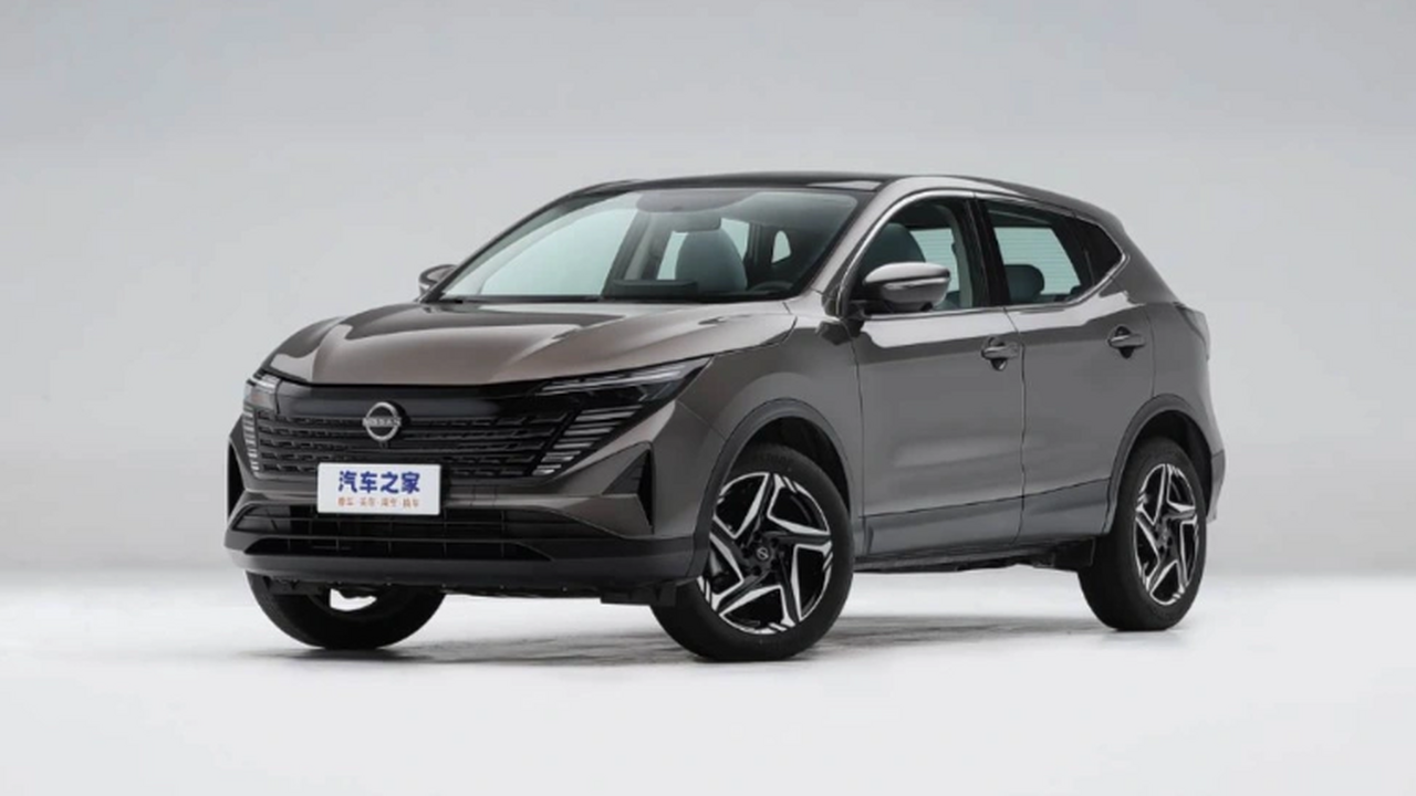 В автосалонах и у частных продавцов появились N...