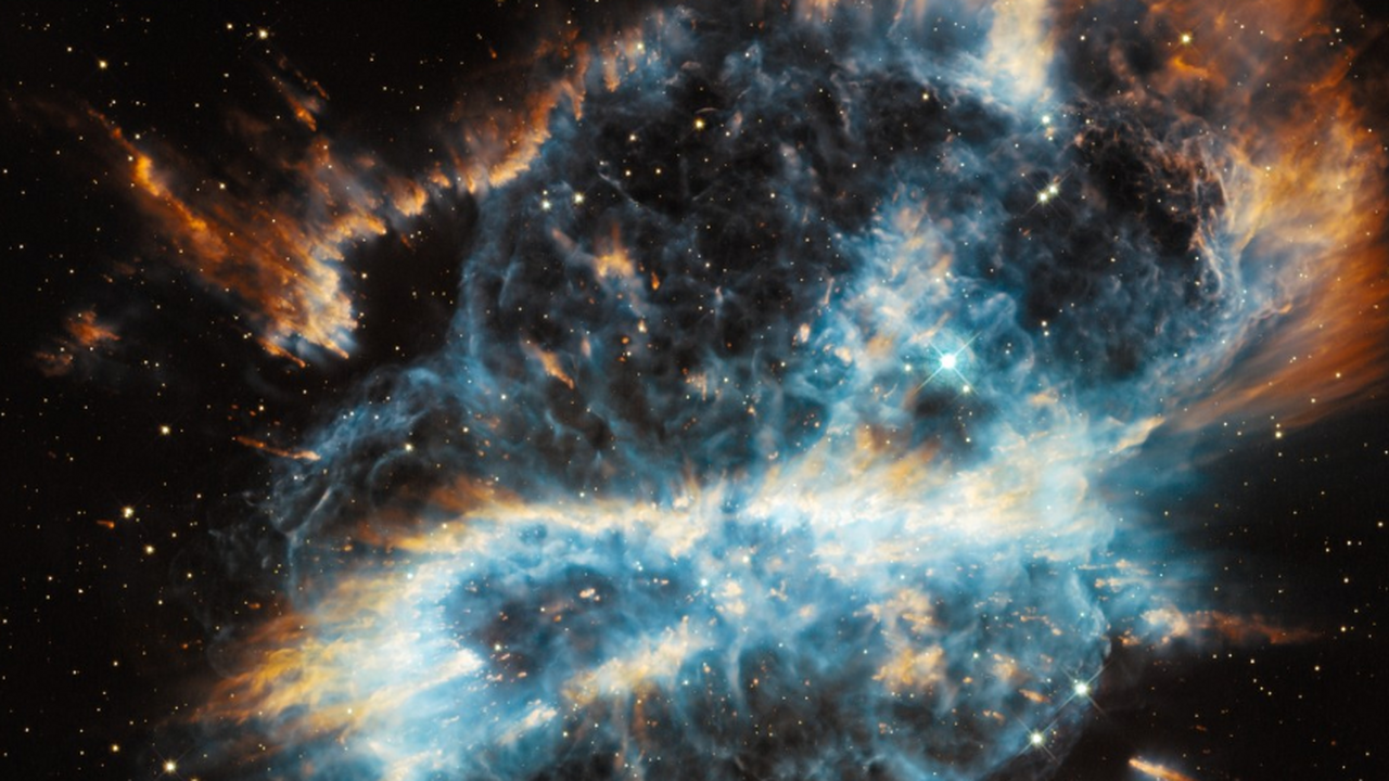 Астрономы обнаружили, что Солнце и тысячи похож...