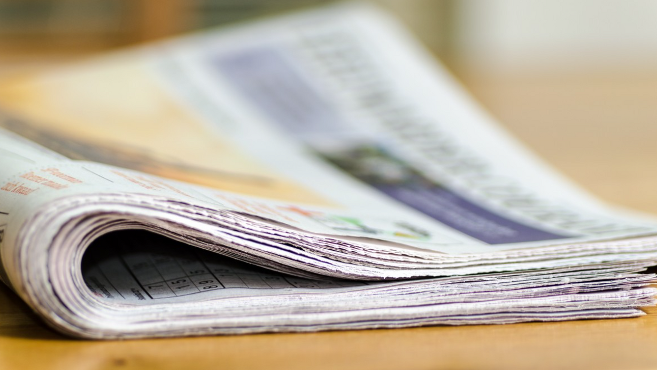 Почему водители кладут газету под дворники: способ, который спасает от утреннего льда Многие автомобилисты знают, что морозы приносят...