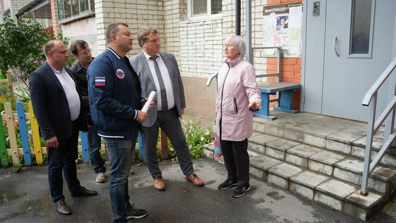 Глава города Александр Болдакин провел встречу ...