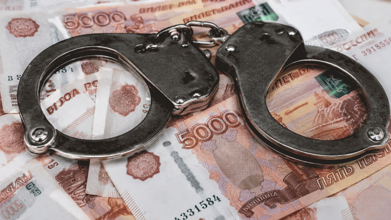 Суд вынес приговор замдиректору УАЗа за получен...