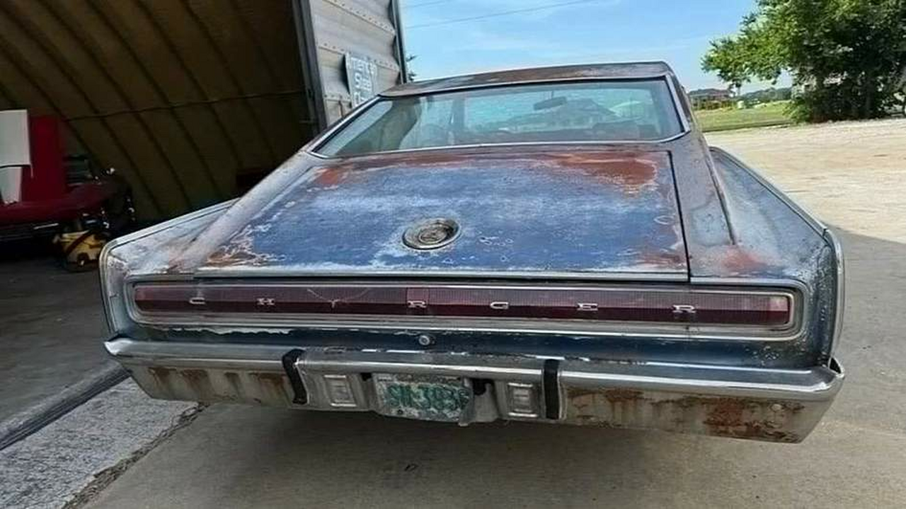Дилер выставил на продажу редкий Dodge Charger 1967 года с мотором 440 В мире классических автомобилей всё реже появля...