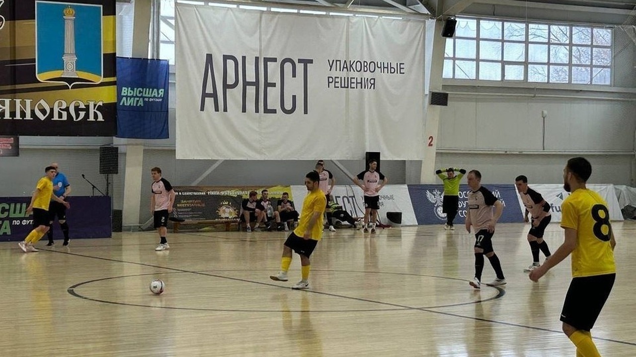 Сегодня, 23 февраля, в спортивном комплексе «Но...