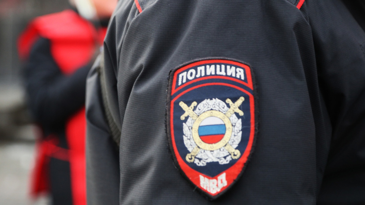 В Ульяновской области мошенницу разоблачили: как она обманывала семьи погибших защитников Родины? В Ульяновской области задержали 23-летнюю женщи...