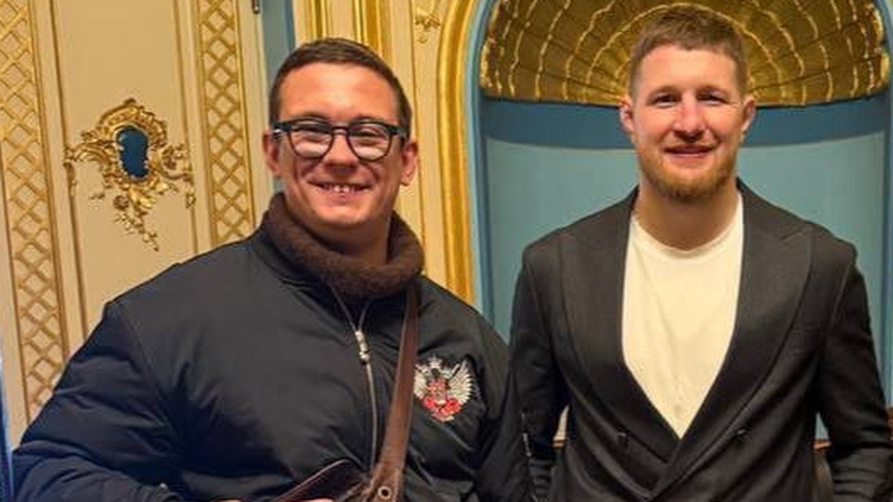 Известный российский актер Никита Кологривый пр...