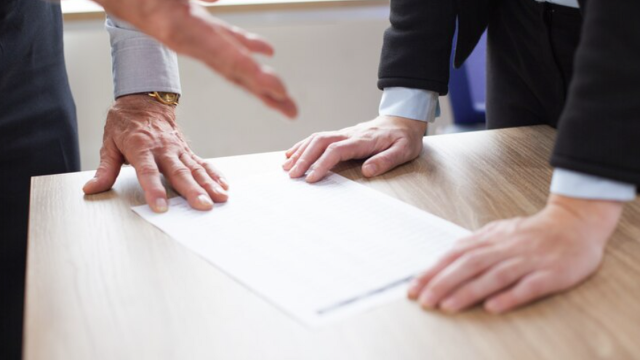 Проведены обыски в администрации Октябрьского района города Самары 26 февраля 2026 года сотрудники отдела по проти...