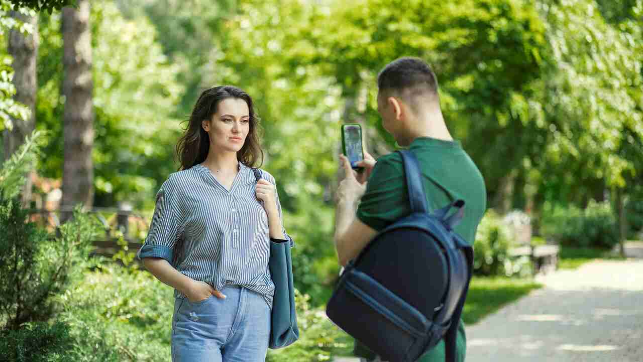 Жители и гости еще одного жилого комплекса в ст...