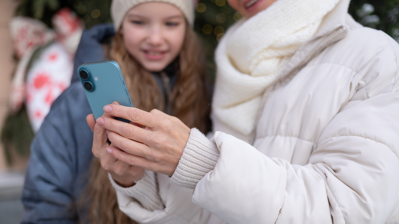 Старшеклассники областных школ начали активную ...