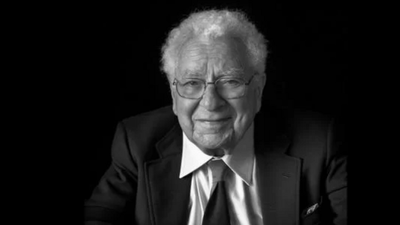 На 90-м году жизни скончался выдающийся америка...