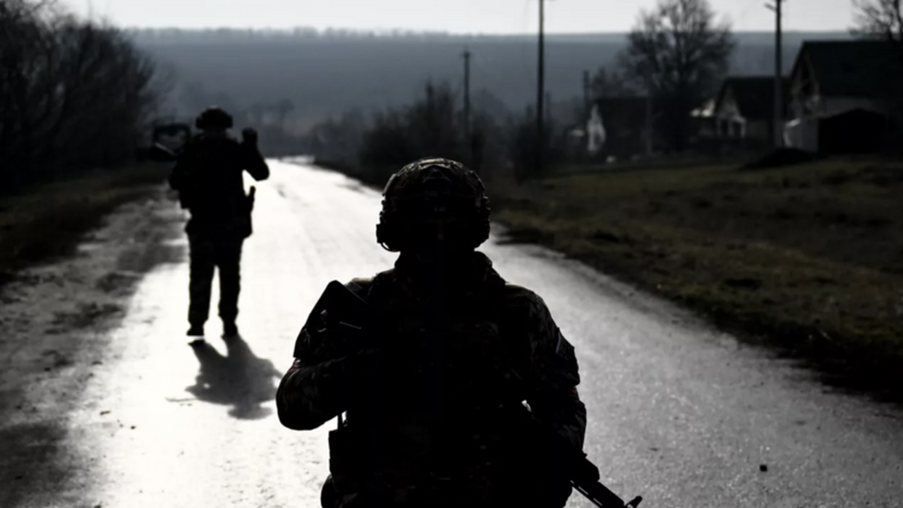 Бойцу СВО из Ульяновска вернули украденный из посылки китель с медалями В зоне спецоперации, где каждый день – испытани...