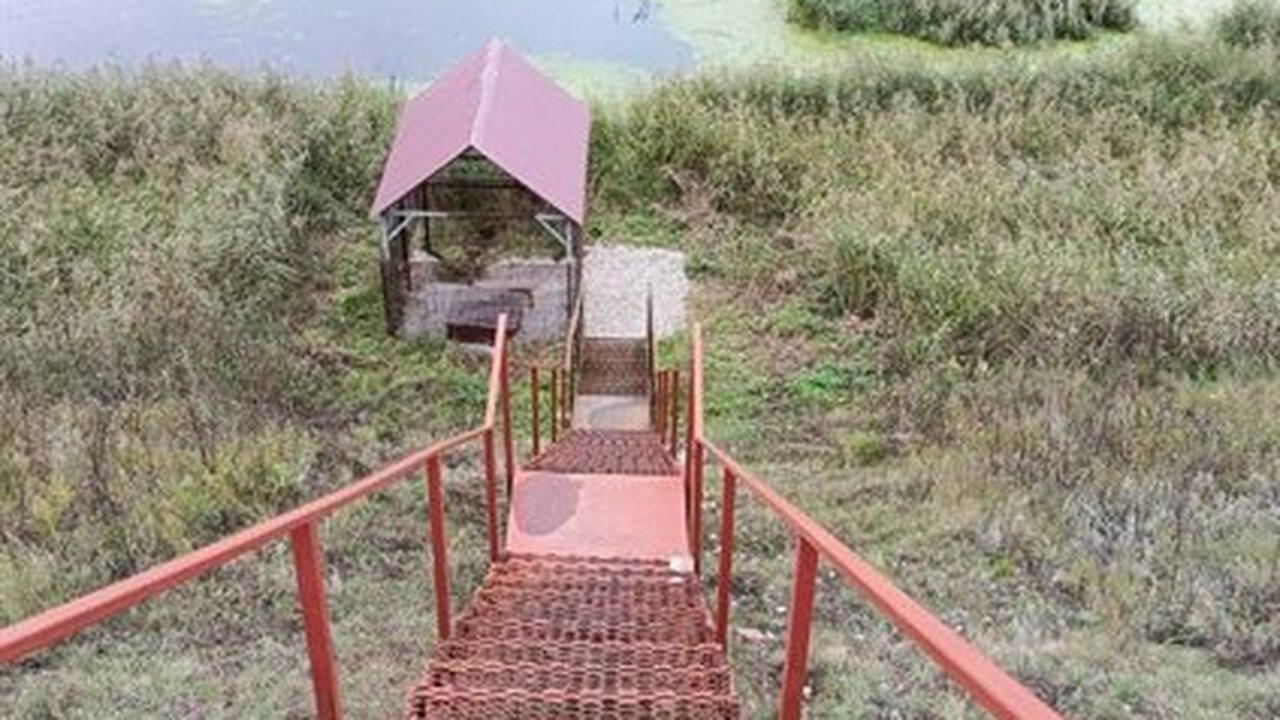 Удобный спуск к роднику появился вблизи Большого Нагаткино Жители и гости села Большое Нагаткино те...
