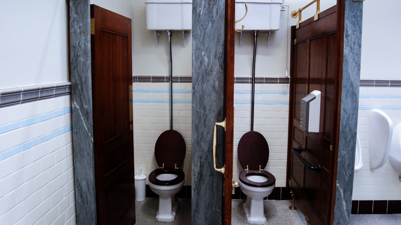 Врачи рассказали, почему привычка проводить на ...