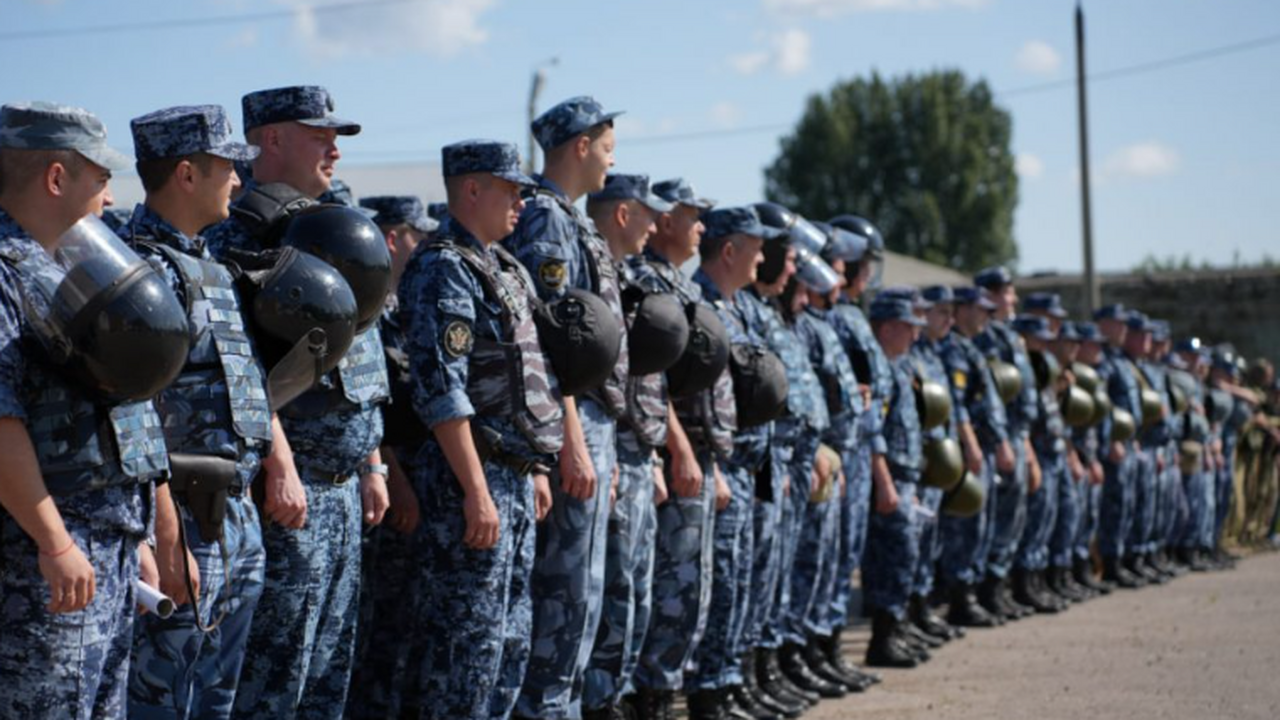 В ИК-9 прошли учения по задержанию сбежавших заключённых На территории исправительной колонии №9 прошли ...