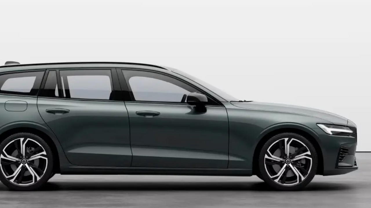Volvo представила «прощальную» мощную версию универсала V60 Компания Volvo показала новую версию популярног...