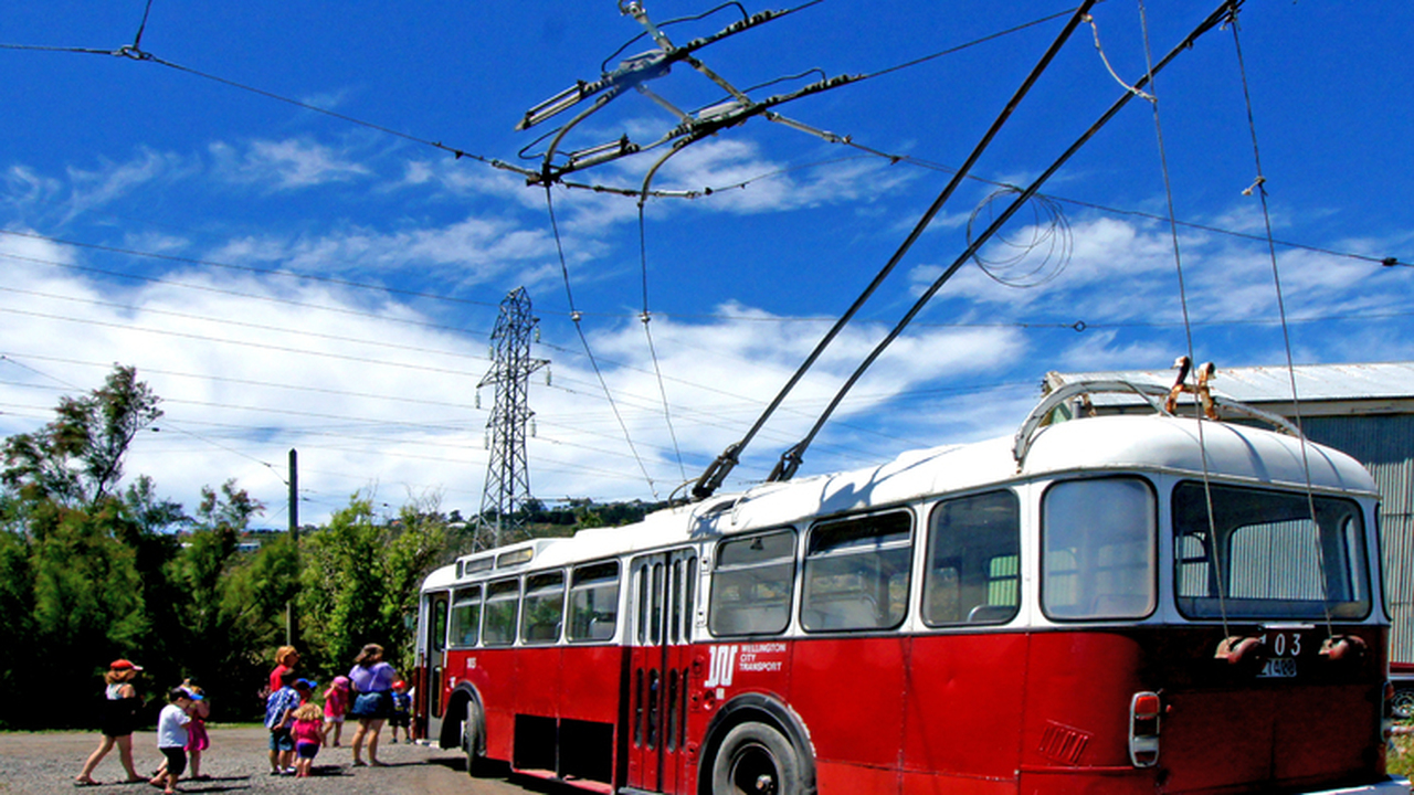 Еще два новых троллейбуса на автономном ходу появятся в Ульяновске Ульяновск продолжает активно искать идеа...