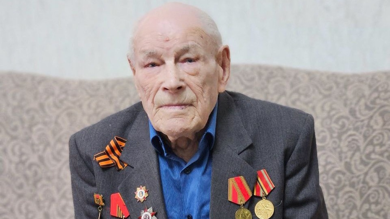В Ульяновске ушёл из жизни ветеран ВОВ Гаврил Кудряшов В Ульяновской области на сотом году жизни сконч...