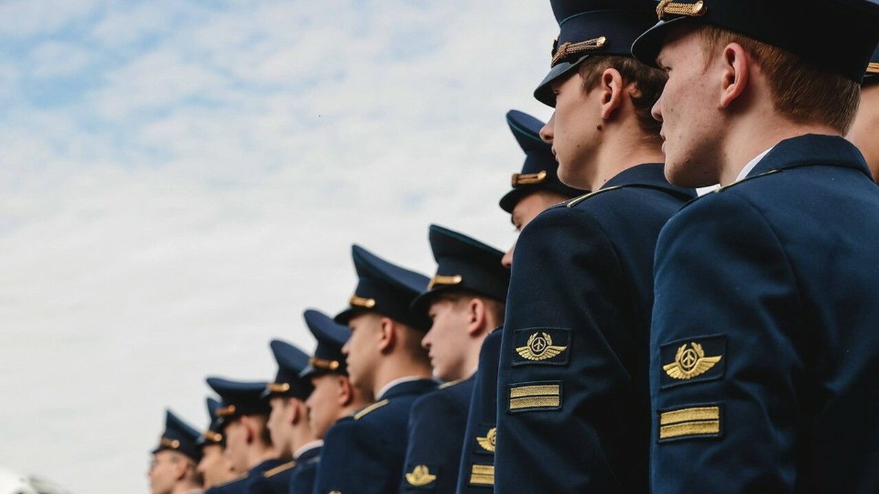 В день своего 90-летия Ульяновский институт гра...