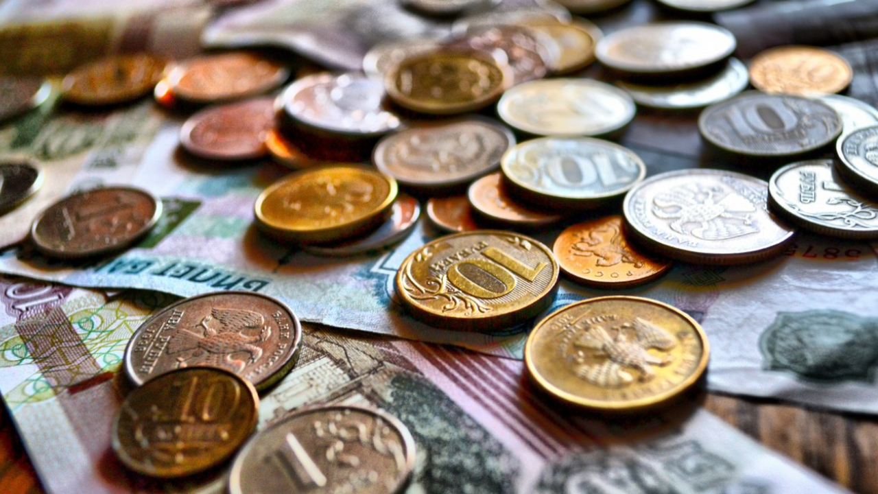 Курьер мошенников обманул пенсионерок на полмиллиона в Ульяновске В Ульяновске сотрудники полиции задержали курье...