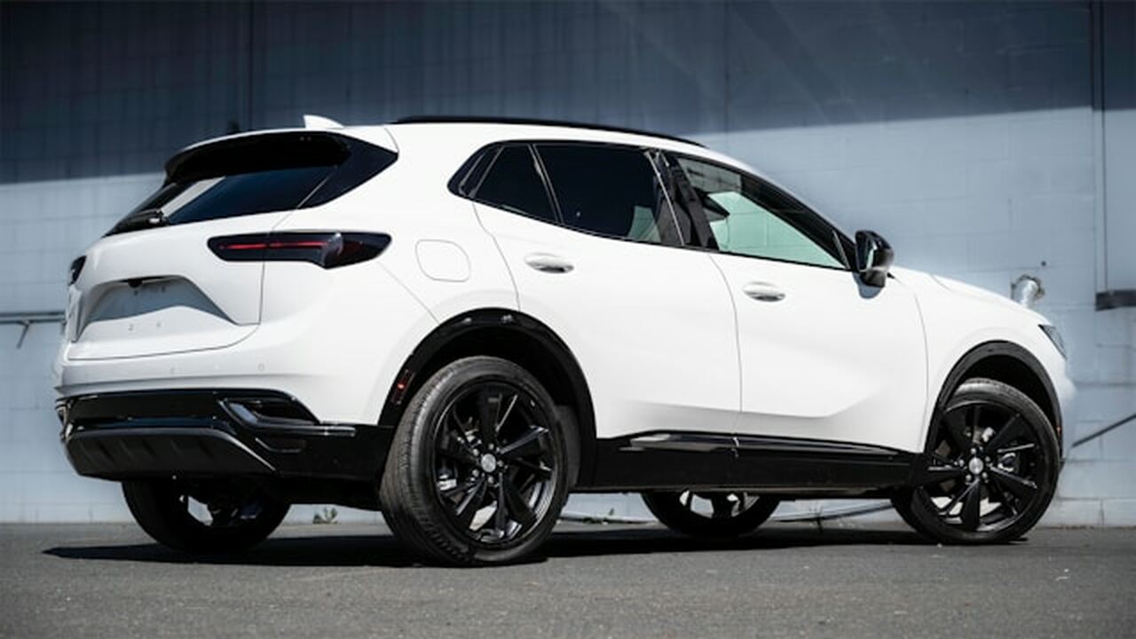 Популярность кроссоверов среди автомобилистов п...