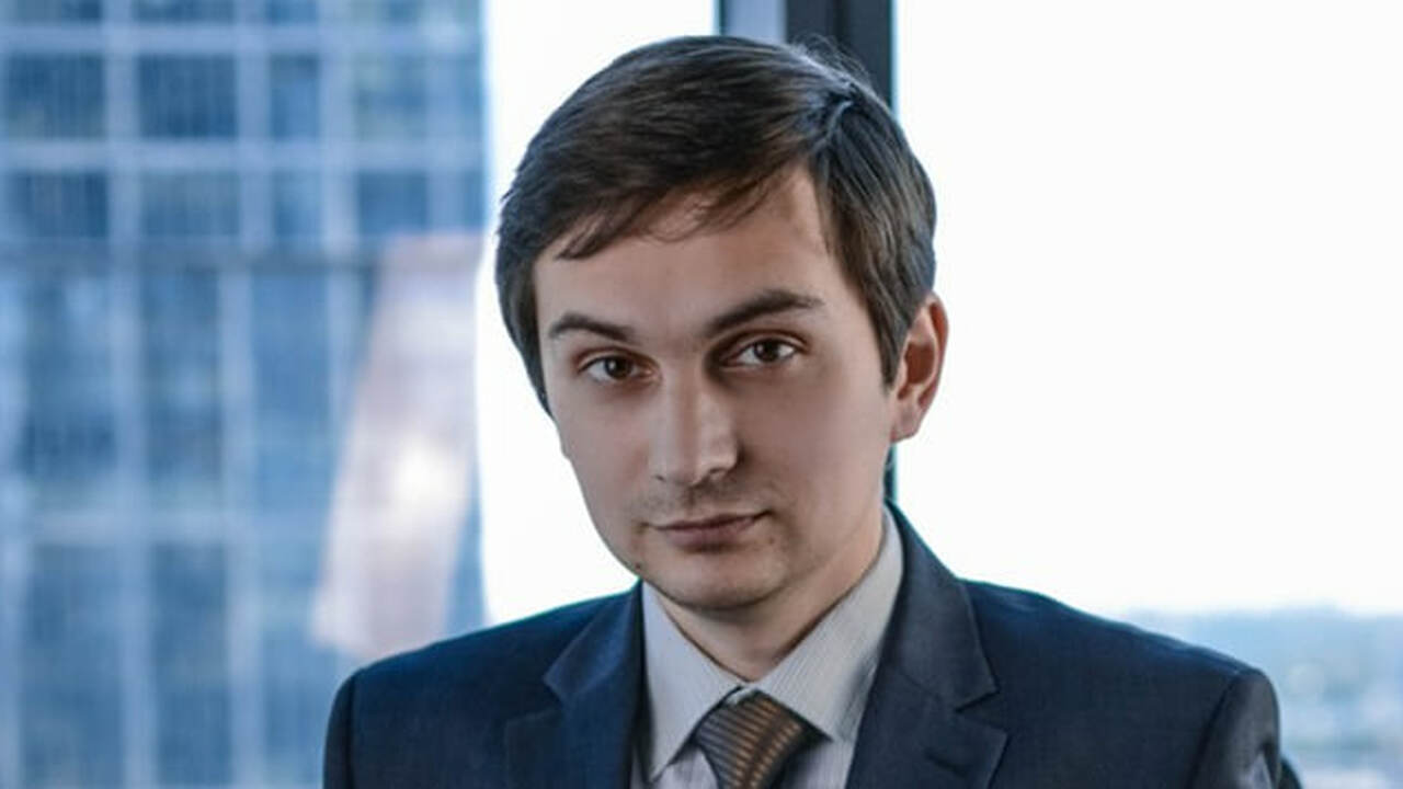 В ВТБ раскрыли, почему после Нового года рубль будет двигаться к 100 за доллар Банк ВТБ прогнозирует постепенное ослабление ру...