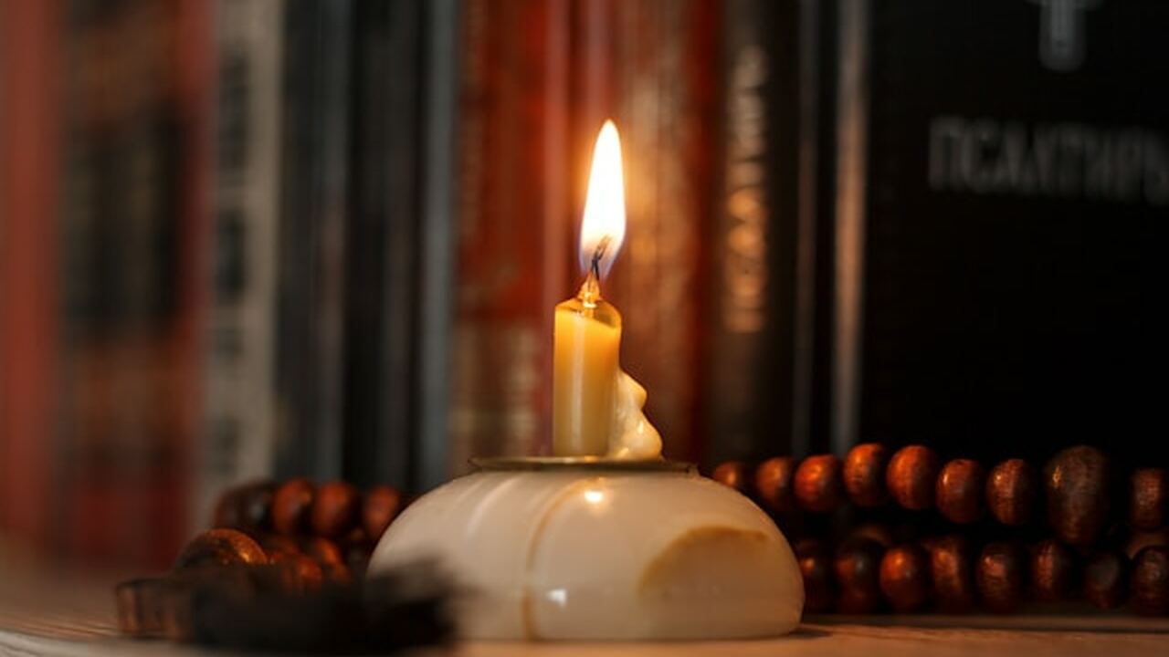 Представители Русской православной церкви проко...