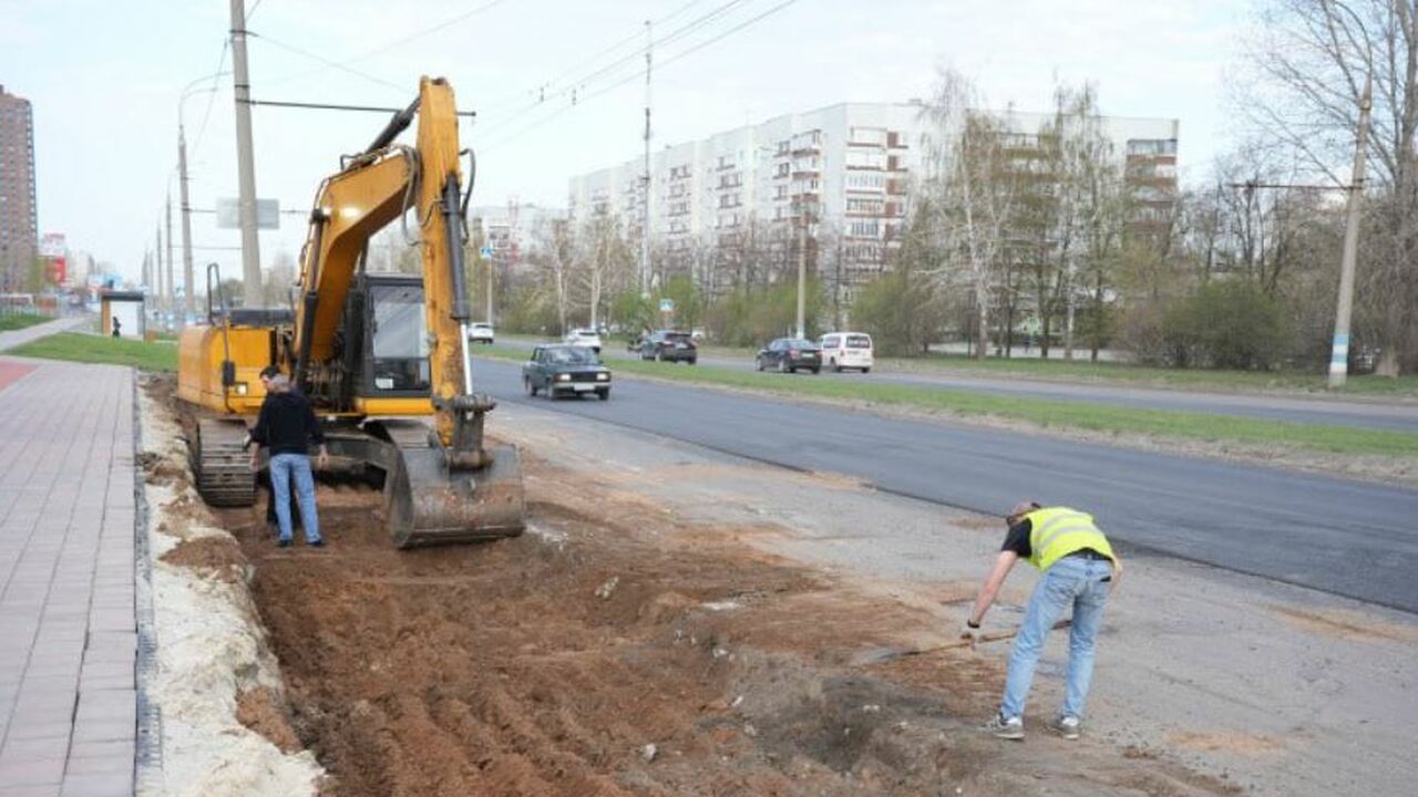 В Ульяновской области начался масштабный дорожный ремонт В рамках нацпроекта «Инфраструктура для жизни» ...