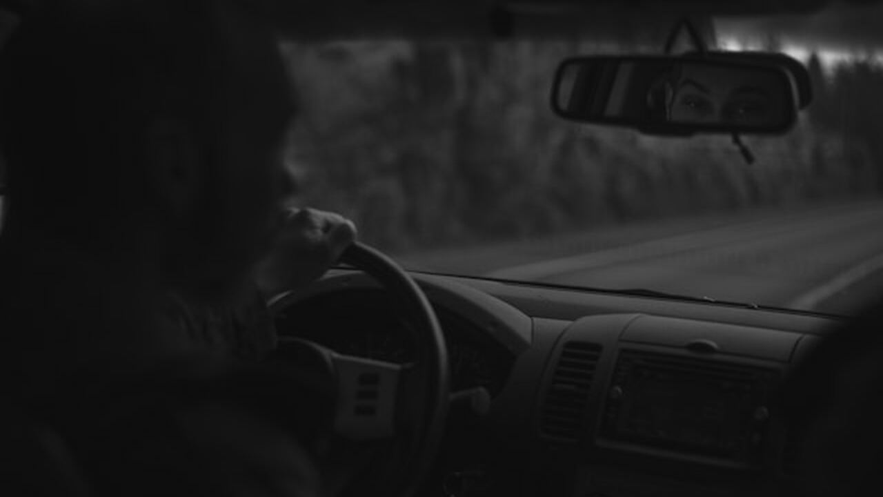 За что у водителя могут изъять автомобиль: неожиданные причины Обычные вещи в багажнике автомобиля при определ...