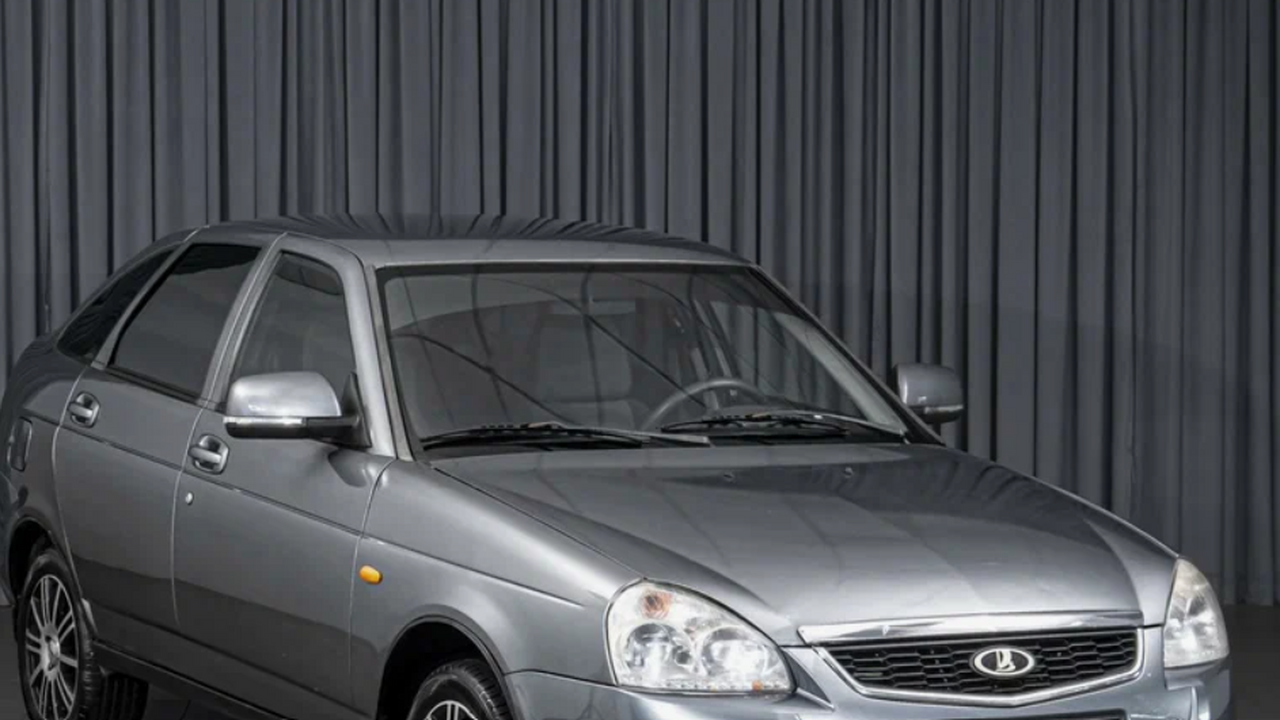 Почти новая Lada Priora 2017 года выставлена на продажу за 1,3 млн рублей В Челябинске появилось редкое объявление о прод...