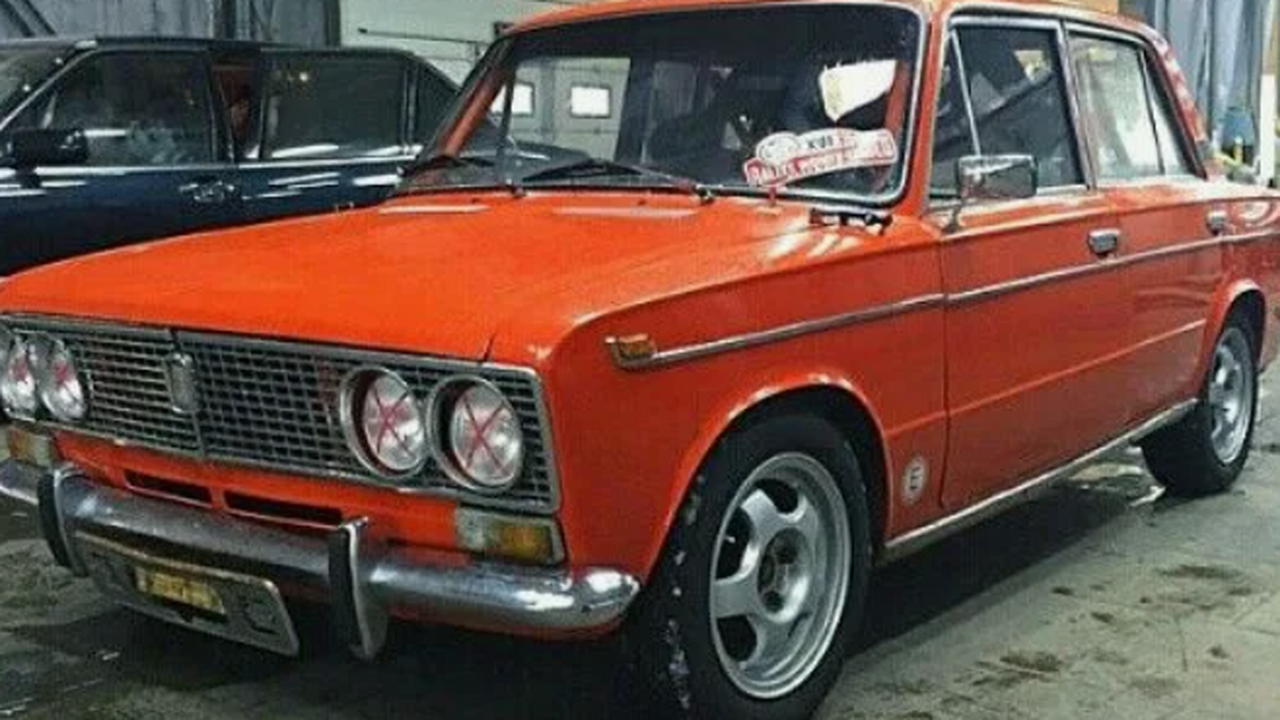 В немецком городе Зёммерда выставлен на продажу...