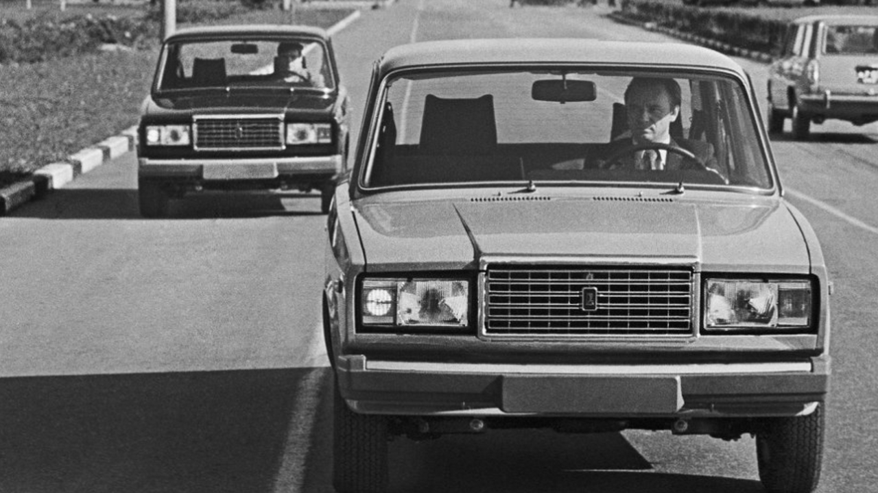 На рынке автомобилей с пробегом в России в посл...