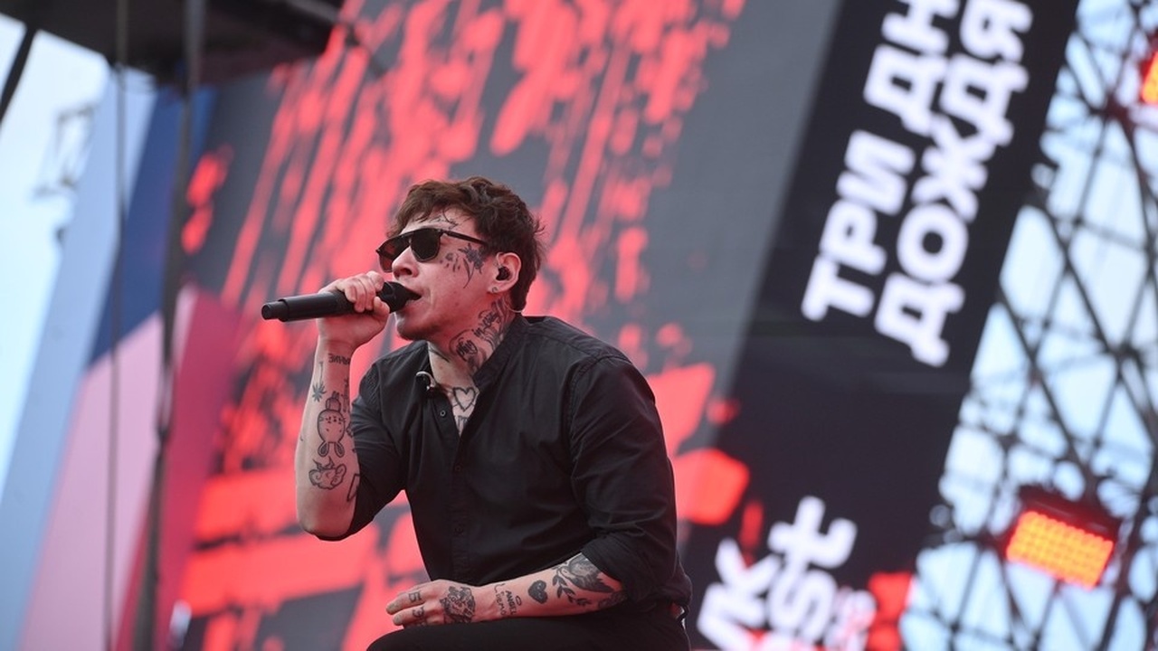 Жители Ульяновска, готовившиеся к встрече с поп...