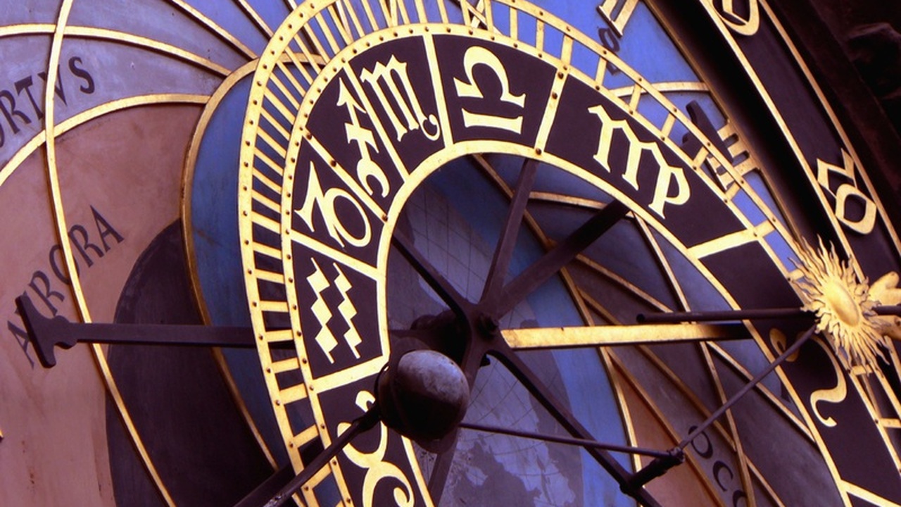 Астрологи прогнозируют значительный приток дене...