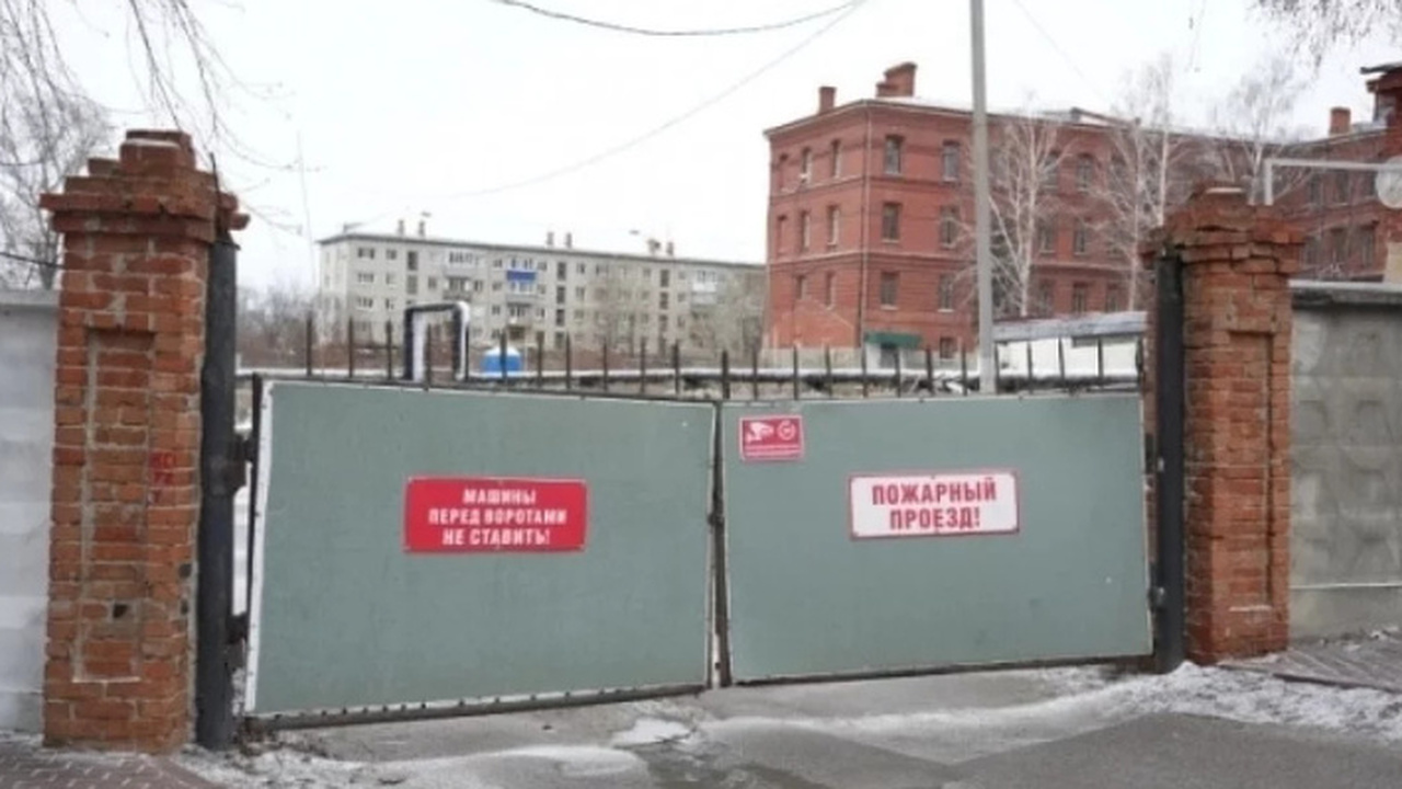 Бесплатная парковка, организованная на территор...