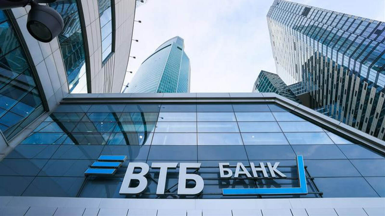 Объем продаж кредитов наличными в России вырос на 64% По оценкам ВТБ, за семь месяцев 2026 года объем...