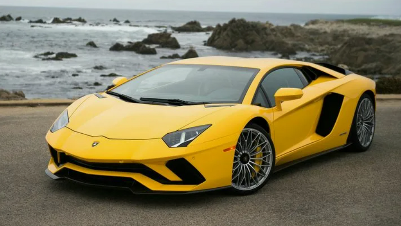 В мире Lamborghini сочетание букв SV давно стал...