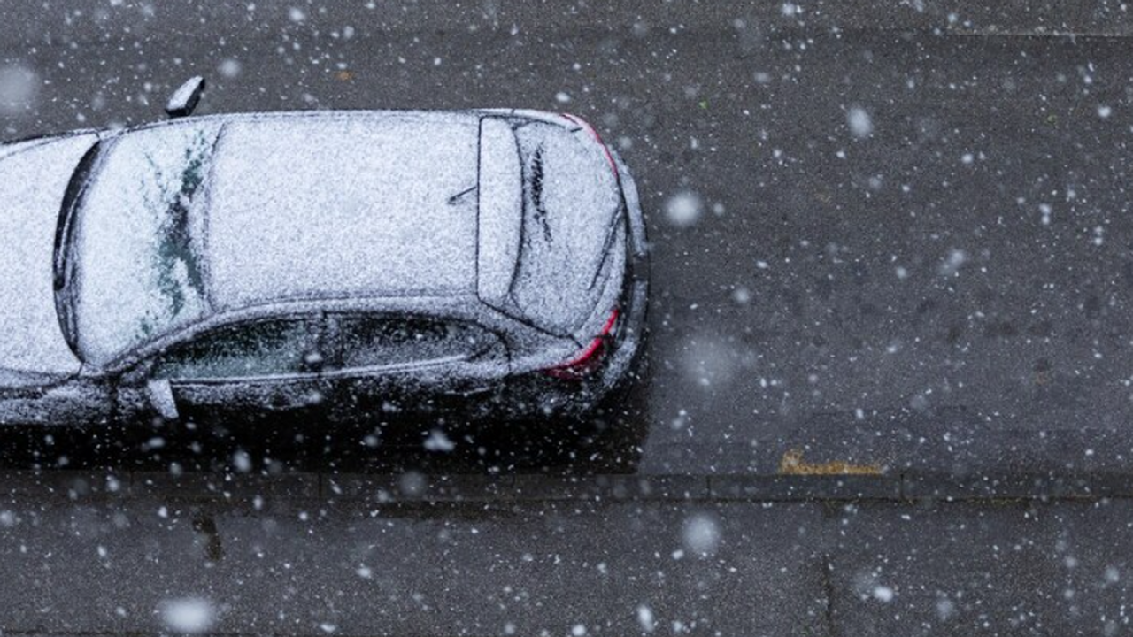 Водитель в Самаре попал под колеса собственного автомобиля Вечером 21 февраля 2026 года в городской черте ...
