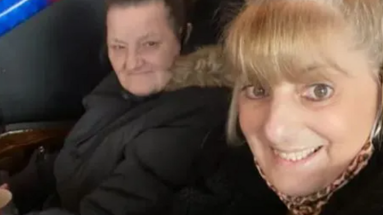 В Британии мать и дочь умерли с разницей в две недели от внезапных болезней В британском Кардиффе семья столкнулась с двойн...