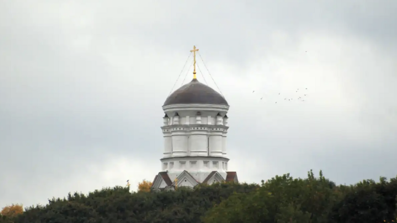 Православные христиане в 2026 году отметят один...