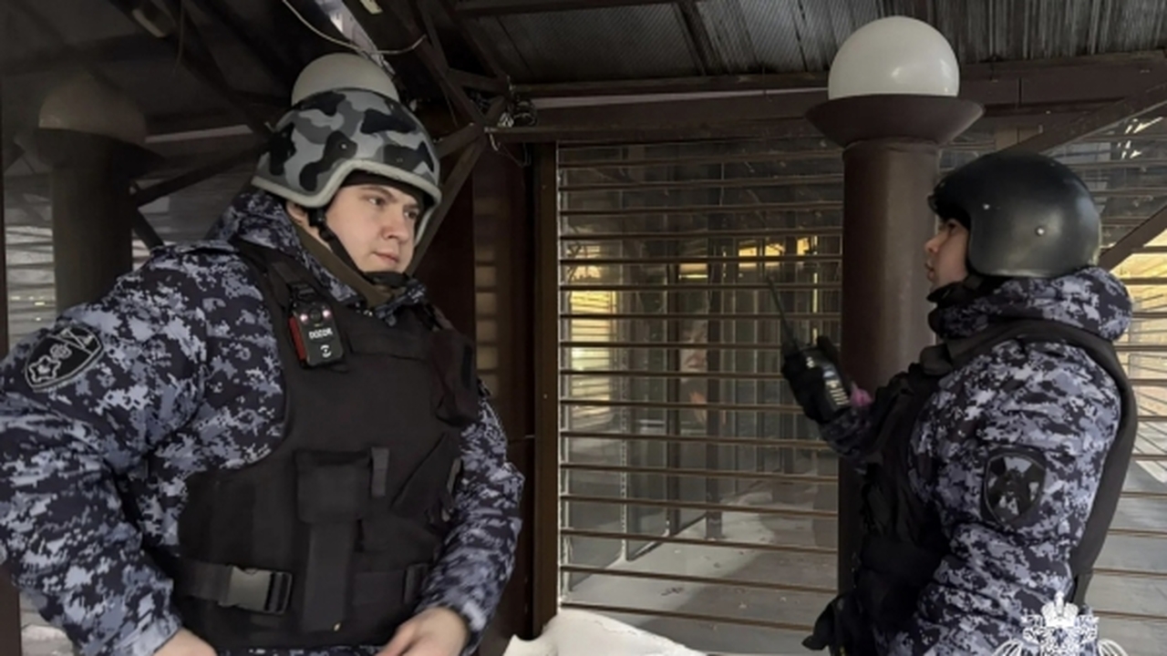 Минувшей ночью на улице Радищева произошел конф...