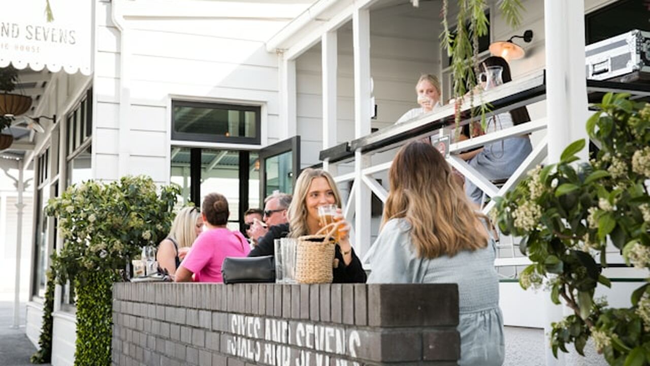 В 2026 году майские праздники в России будут ор...