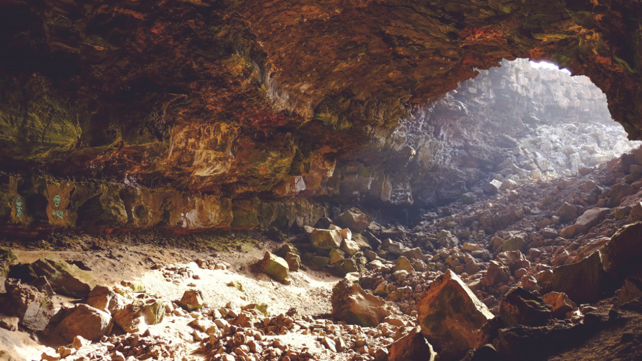 Пещера Веревкина признана самой глубокой в мире...