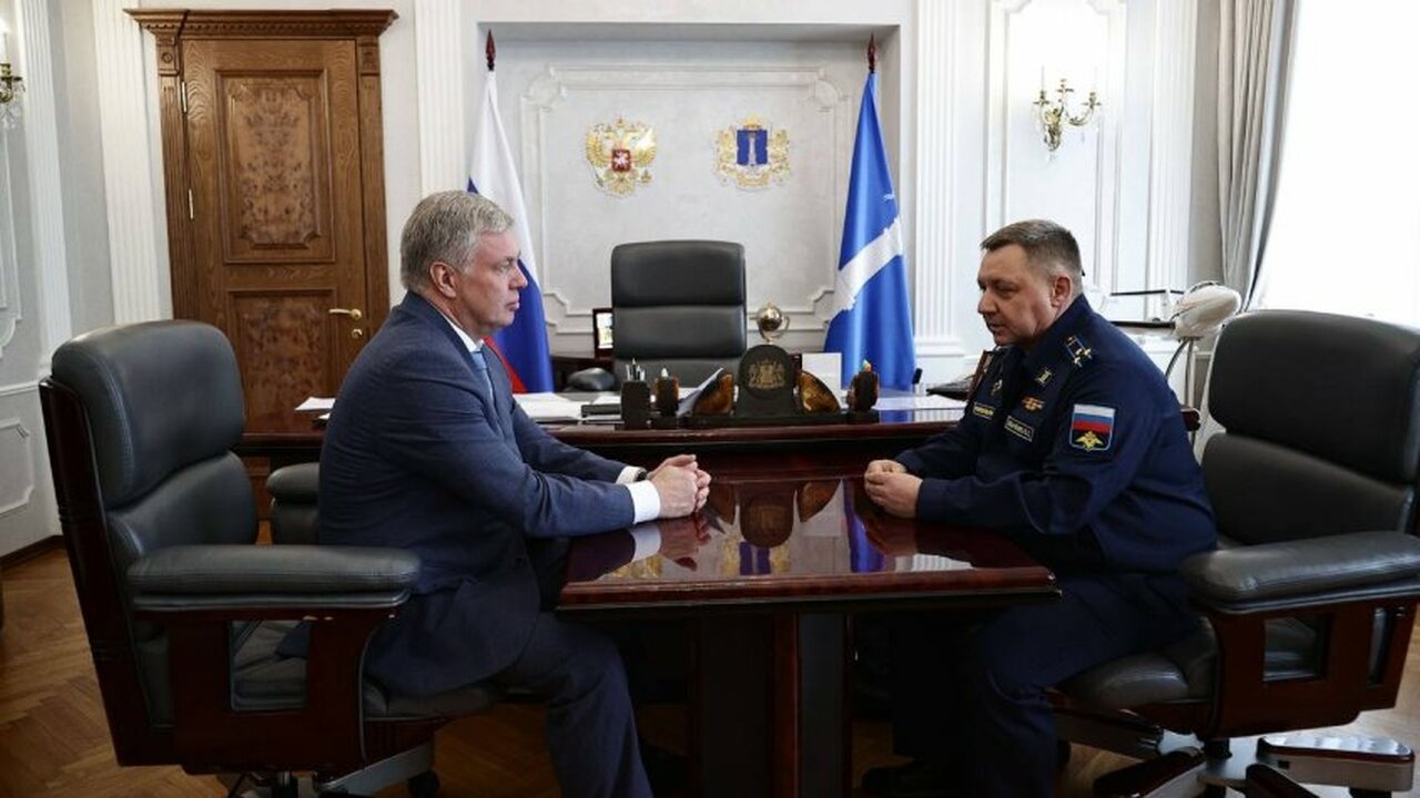 Ульяновск готовится стать кузницей элитных военных летчиков С наступлением осени Ульяновская область станет...