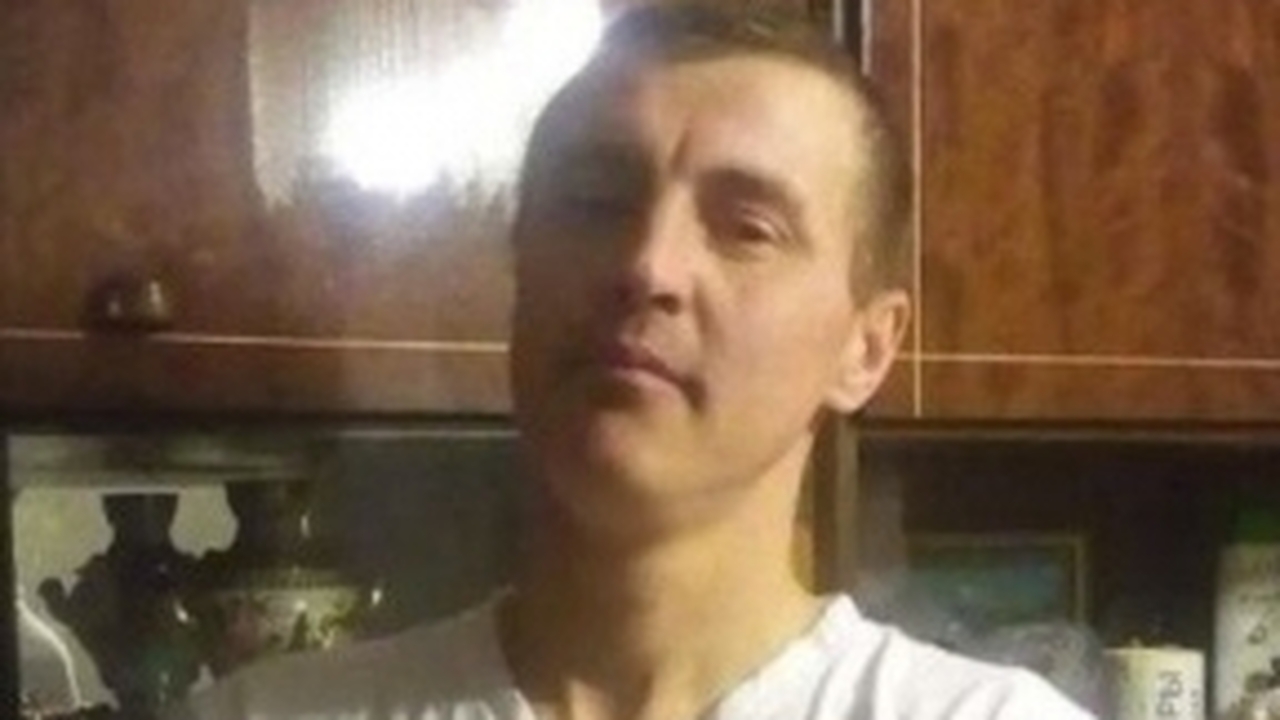 В Николаевском районе простятся с погибшим бойцом Рамилем Бирюковым В Николаевском районе простились с рядовым Рами...