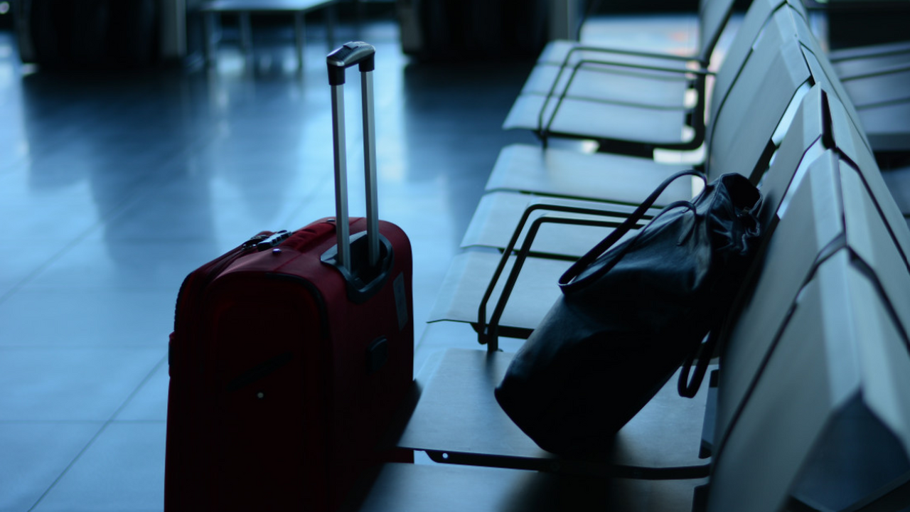 Турист купил тур в Африку на две недели, однако...