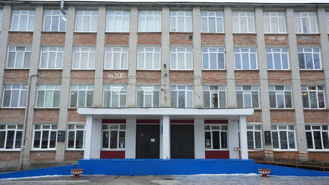 Из-за капремонта ученики 11 лицея в Ульяновске начнут учебный год в другой школе Начало нового учебного года принесет значительн...